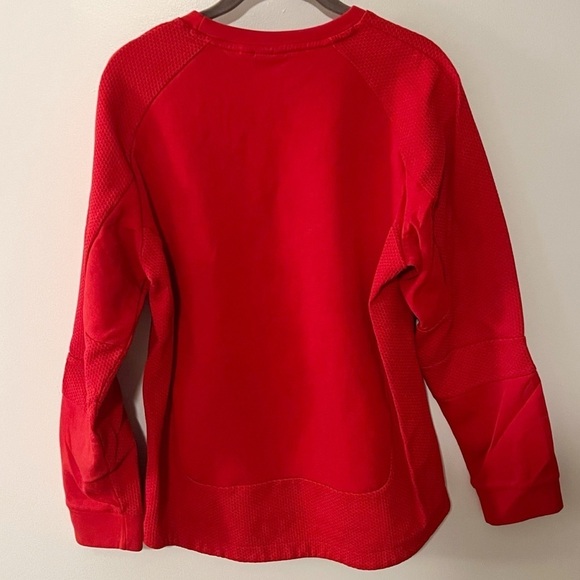 Puma Men’s Crew Neck Long Sleeve Solid Red Pullover Sweatshirt Medium - Picture 4 of 7